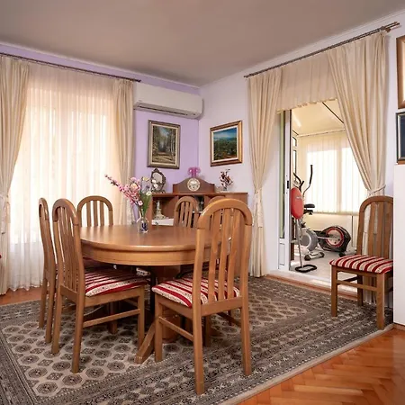 Apartment Spacious *