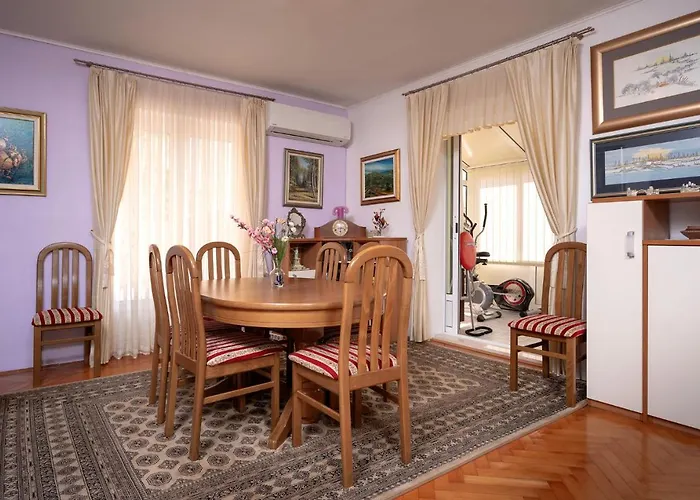 Апартаменты Spacious *
